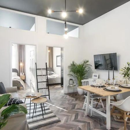 Jozefa 20 Street 2 Bedroom Apartment Краков Экстерьер фото
